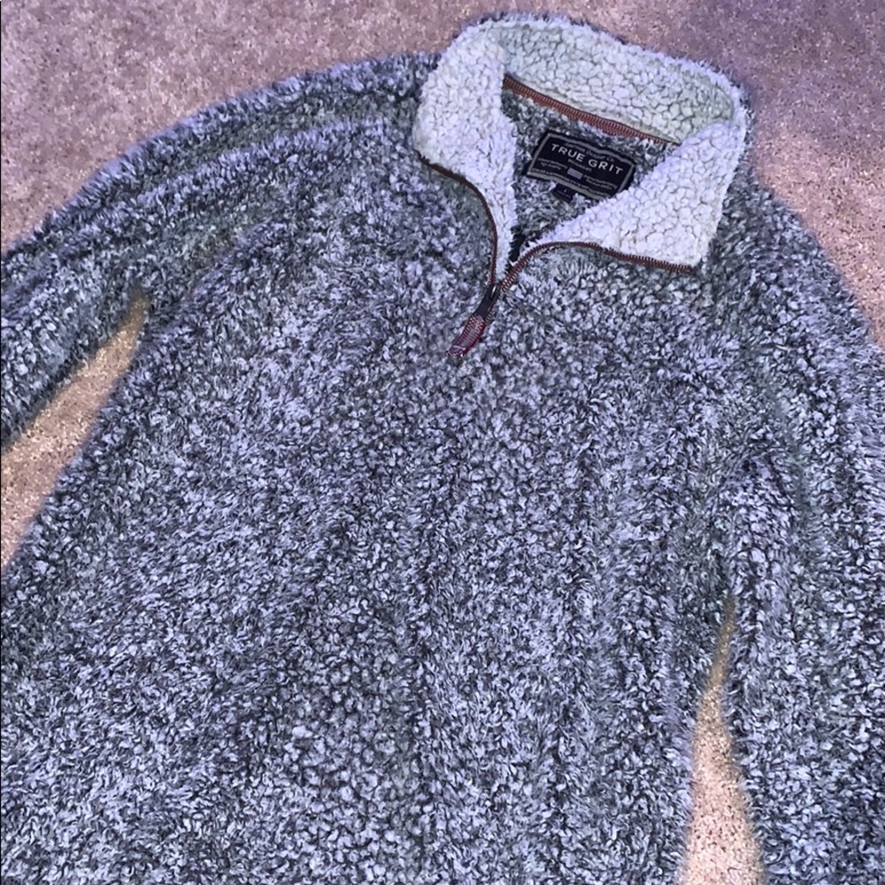 True grit pullover